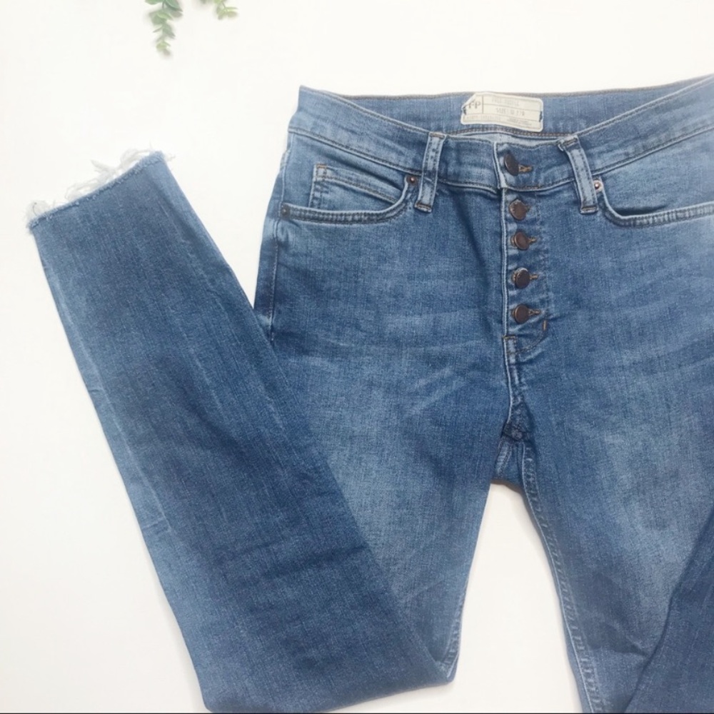 Free People | Raegan Button Raw Hem Ankle Jeans 27